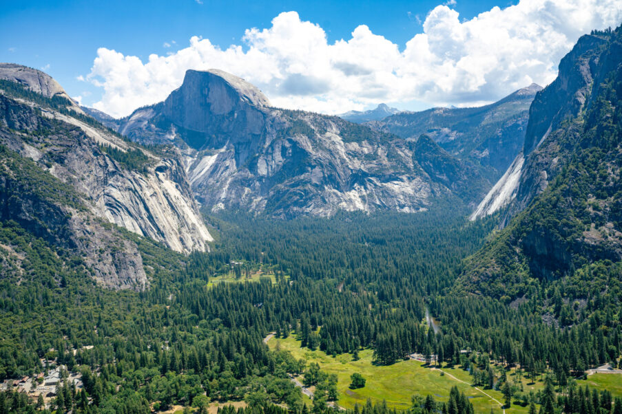 5 Days Hiking in Yosemite, Death Valley and Joshua Tree
